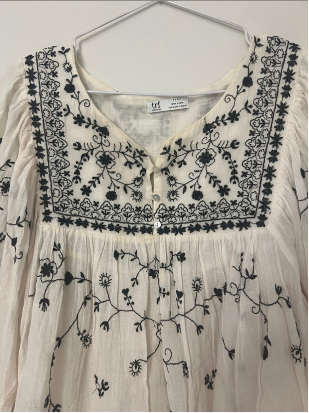 Zara Black and White Embroidered Blouse - Picture 3 of 8